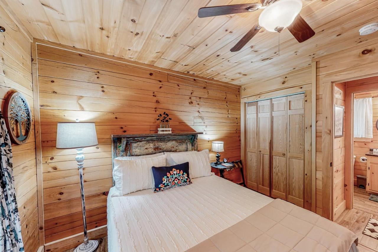 Wild Rose Cabin Лейк-Луре Екстер'єр фото